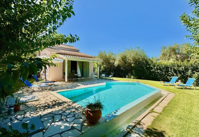 Villa in Lefkada - Beach Villa Fotini with private pool Villa in Lefkada - Beach Villa Fotini with private pool