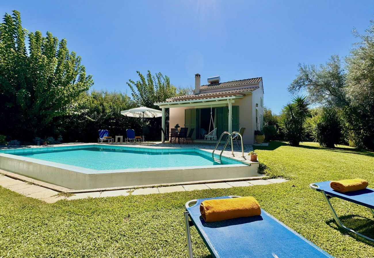 Villa in Lefkada - Beach Villa Fotini with private pool