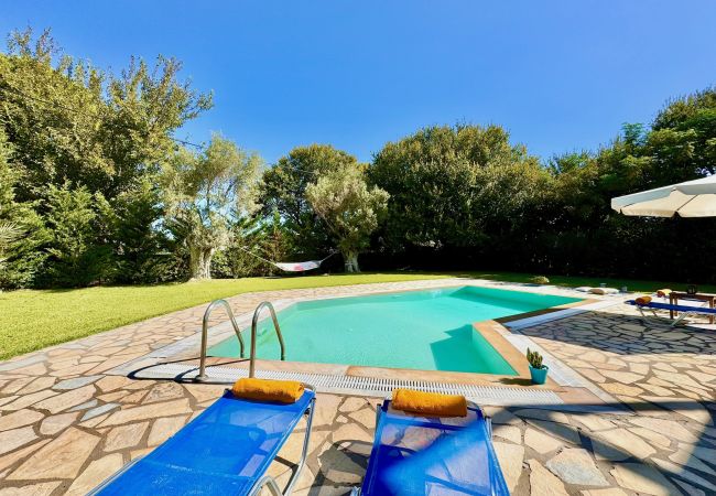 Villa in Lefkada - Beach Villa Simeoni with private pool Villa in Lefkada - Beach Villa Simeoni with private pool
