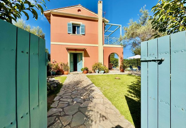 Villa in Lefkada - Beach Villa Simeoni with private pool Villa in Lefkada - Beach Villa Simeoni with private pool