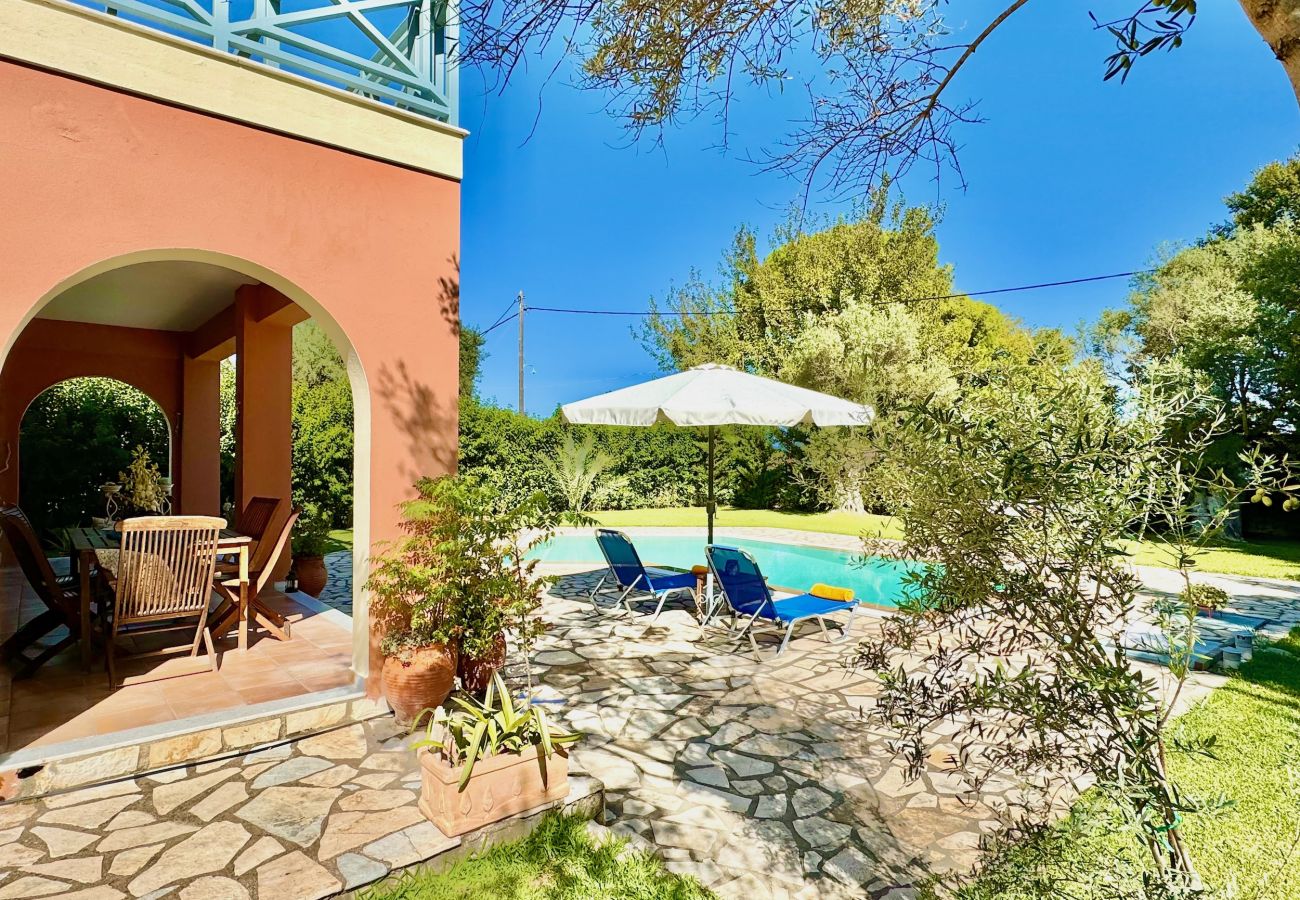 Villa in Lefkada - Beach Villa Simeoni with private pool