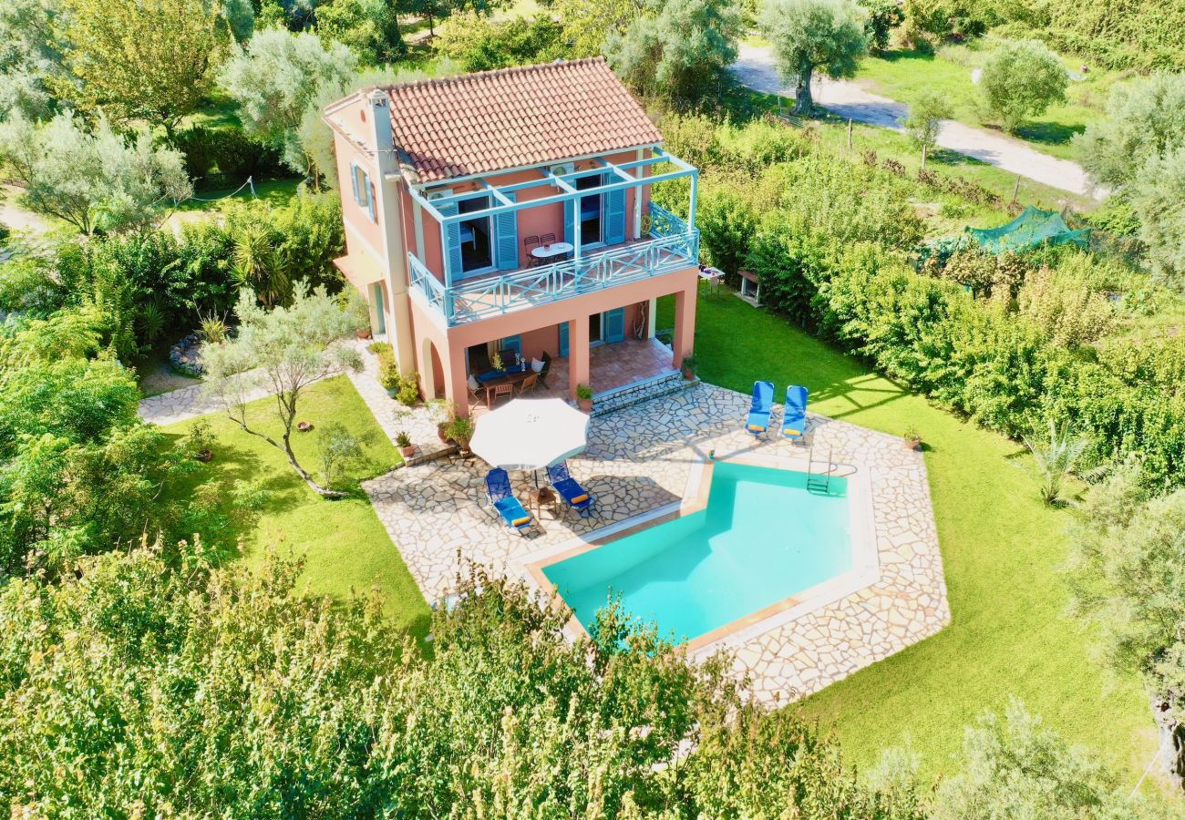 Villa in Lefkada - Beach Villa Simeoni with private pool