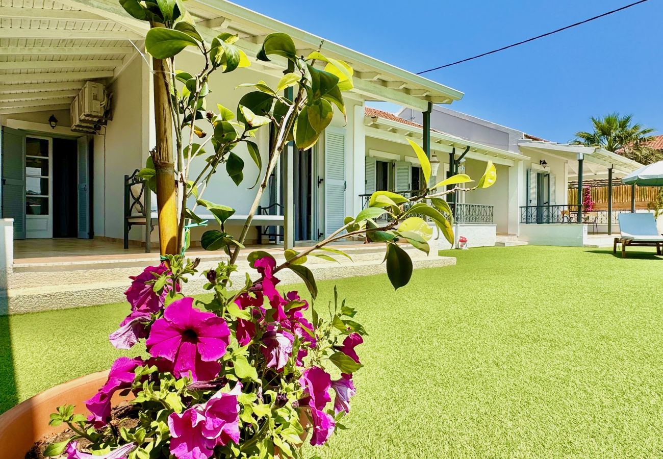 Villa in Sidari - Villa Doramarie Sidari with private pool