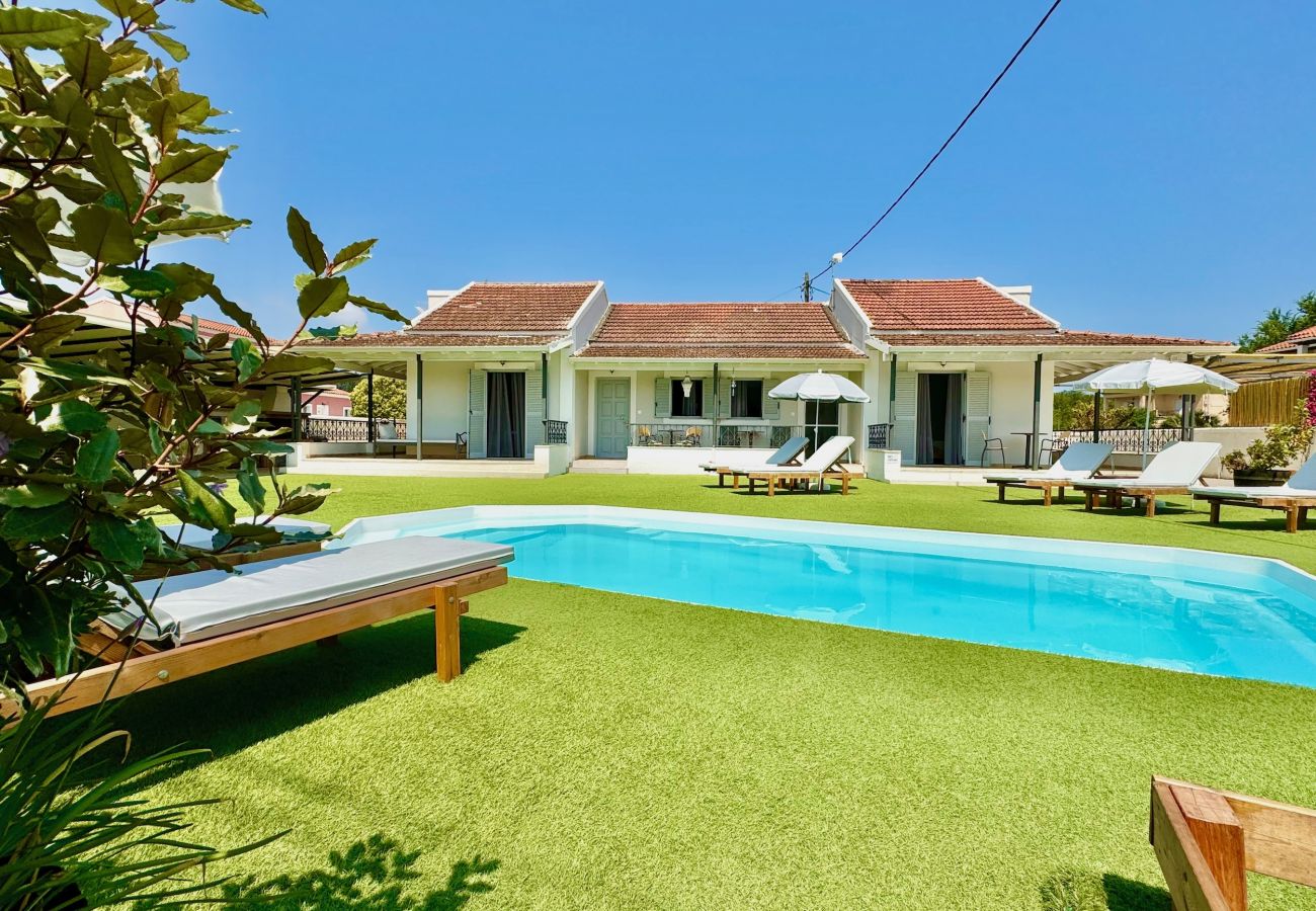 Villa in Sidari - Villa Doramarie Sidari with private pool