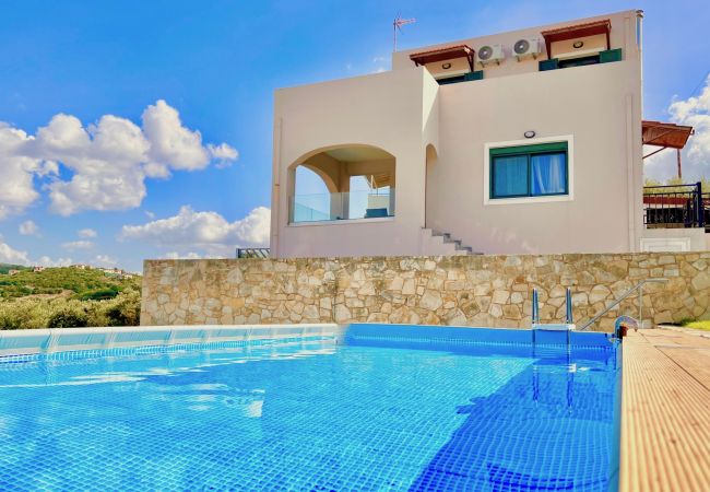 Villa in Almyrida - Beach Villa Evgenia with private pool Villa in Almyrida - Beach Villa Evgenia with private pool