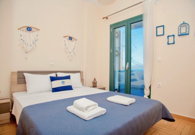 Villa in Almyrida - Beach Villa Evgenia with private pool Villa in Almyrida - Beach Villa Evgenia with private pool