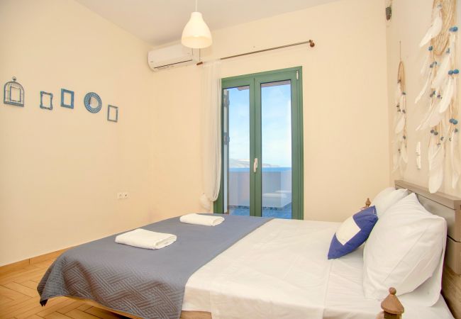 Villa in Almyrida - Beach Villa Evgenia with private pool Villa in Almyrida - Beach Villa Evgenia with private pool