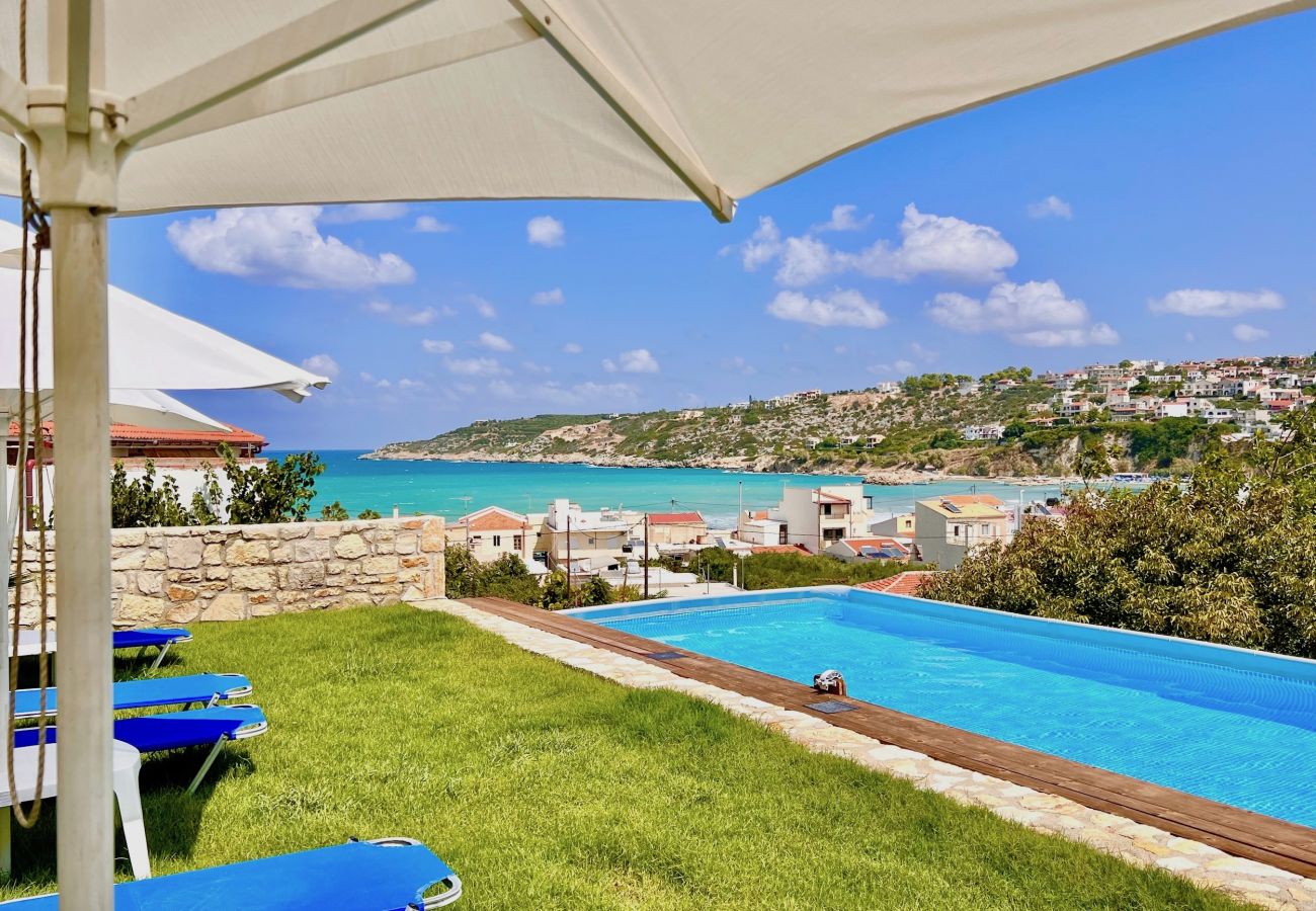 Villa in Almyrida - Beach Villa Evgenia with private pool