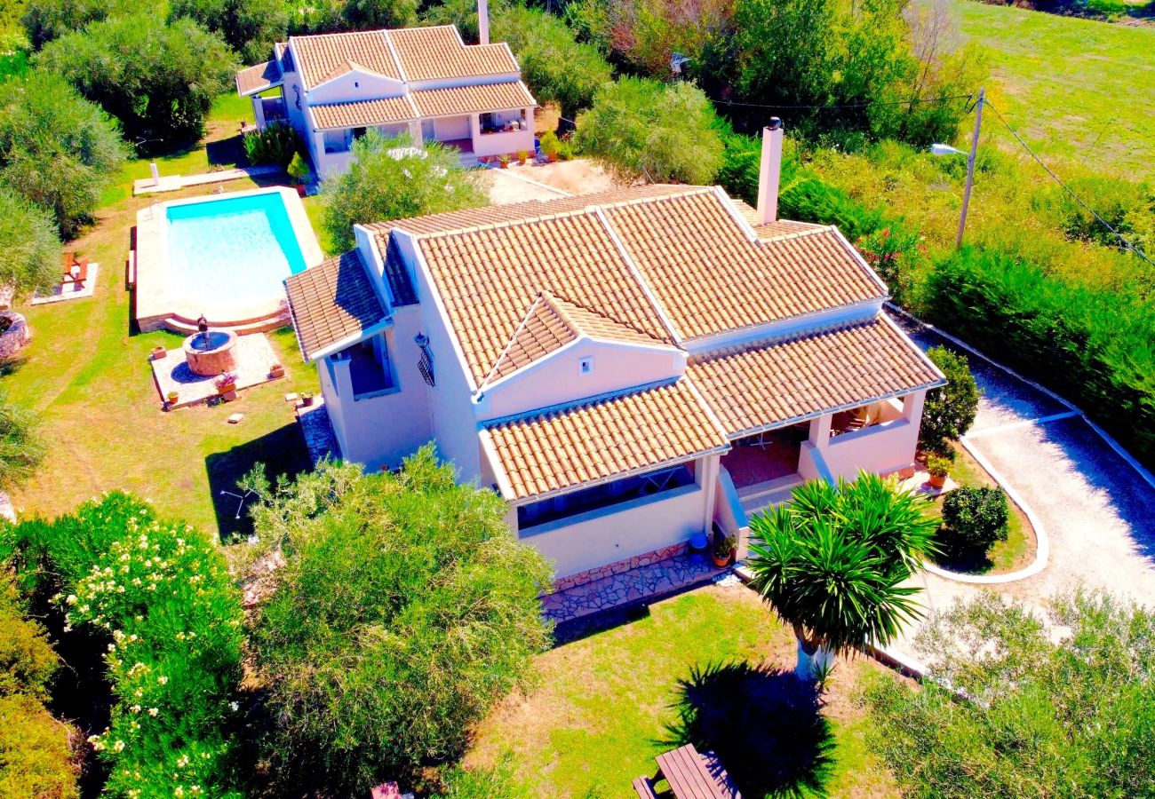 Villa in Agnos beach - Kostas Beach Estate with private pool