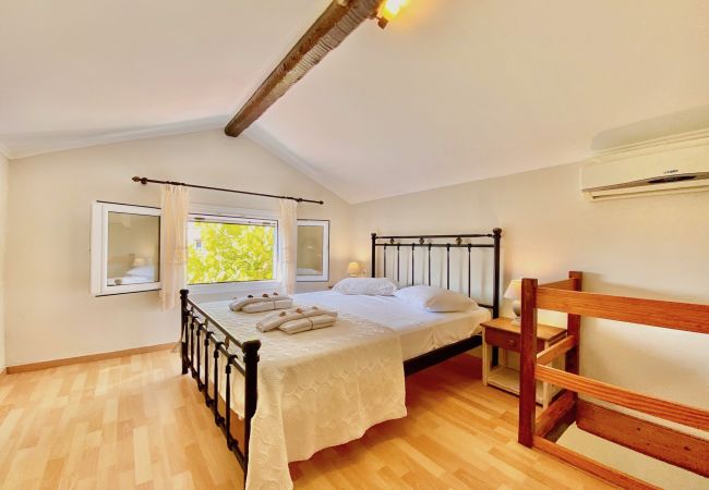 Apartment in Acharavi - Litsa Beach Maisonette Apartment in Acharavi - Litsa Beach Maisonette