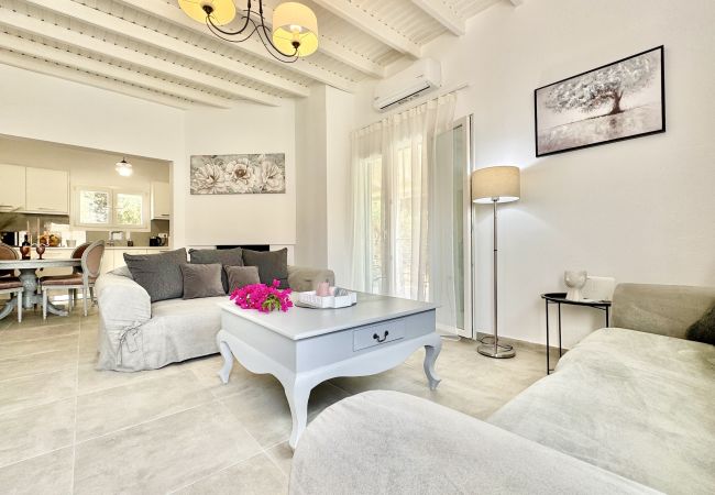 Villa in Acharavi - Boutique Villa Elea with private pool Villa in Acharavi - Boutique Villa Elea with private pool