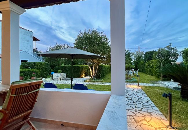 Apartment in Acharavi - Beachfront Suite GardenMare 2 Apartment in Acharavi - Beachfront Suite GardenMare 2