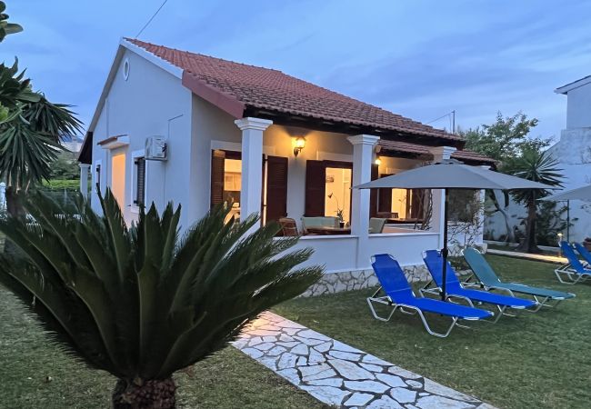 Apartment in Acharavi - Beachfront Suite GardenMare 2 Apartment in Acharavi - Beachfront Suite GardenMare 2