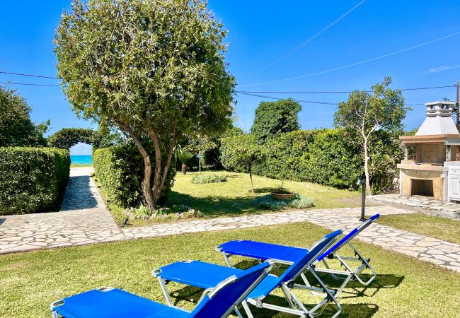 Apartment in Acharavi - Beachfront Suite GardenMare 1 Apartment in Acharavi - Beachfront Suite GardenMare 1