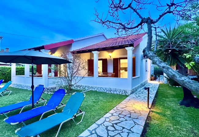 Apartment in Acharavi - Beachfront Suite GardenMare 1 Apartment in Acharavi - Beachfront Suite GardenMare 1