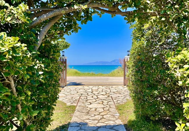 Apartment in Acharavi - Beachfront Suite GardenMare 1 Apartment in Acharavi - Beachfront Suite GardenMare 1