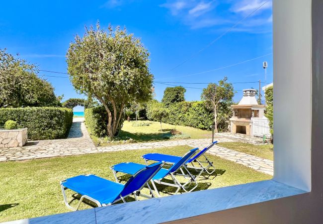 Apartment in Acharavi - Beachfront Suite GardenMare 1 Apartment in Acharavi - Beachfront Suite GardenMare 1
