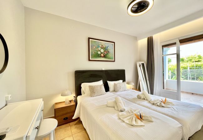 Apartment in Acharavi - Beachfront Suite GardenMare 1 Apartment in Acharavi - Beachfront Suite GardenMare 1