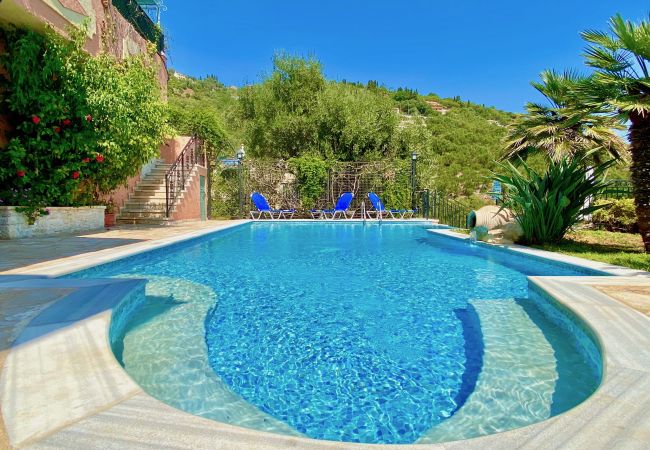 Villa in Vlachatika - Villa Eleni Kalami with private pool Villa in Vlachatika - Villa Eleni Kalami with private pool