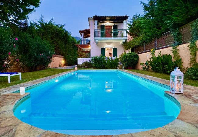 Villa in Chalikounas - Beachfront Villa Rania with private pool Villa in Chalikounas - Beachfront Villa Rania with private pool