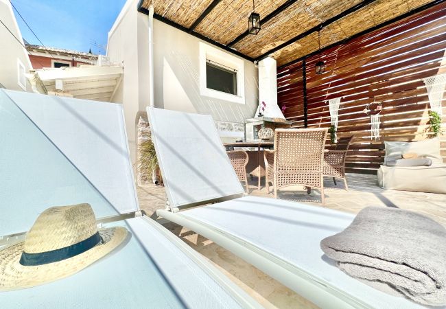 Villa in Vingla - Dimitris Luxury Cottage with private pool Villa in Vingla - Dimitris Luxury Cottage with private pool
