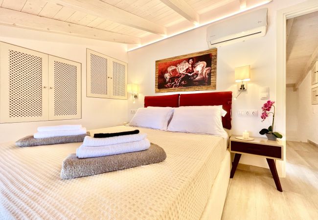 Villa in Vingla - Dimitris Luxury Cottage with private pool Villa in Vingla - Dimitris Luxury Cottage with private pool