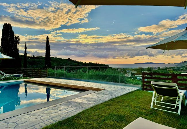 Villa in Arillas - Luxury Villa Makris with private heatable pool Villa in Arillas - Luxury Villa Makris with private heatable pool