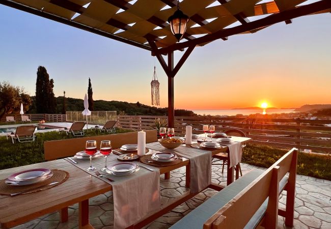 Villa in Arillas - Luxury Villa Makris with private heatable pool Villa in Arillas - Luxury Villa Makris with private heatable pool