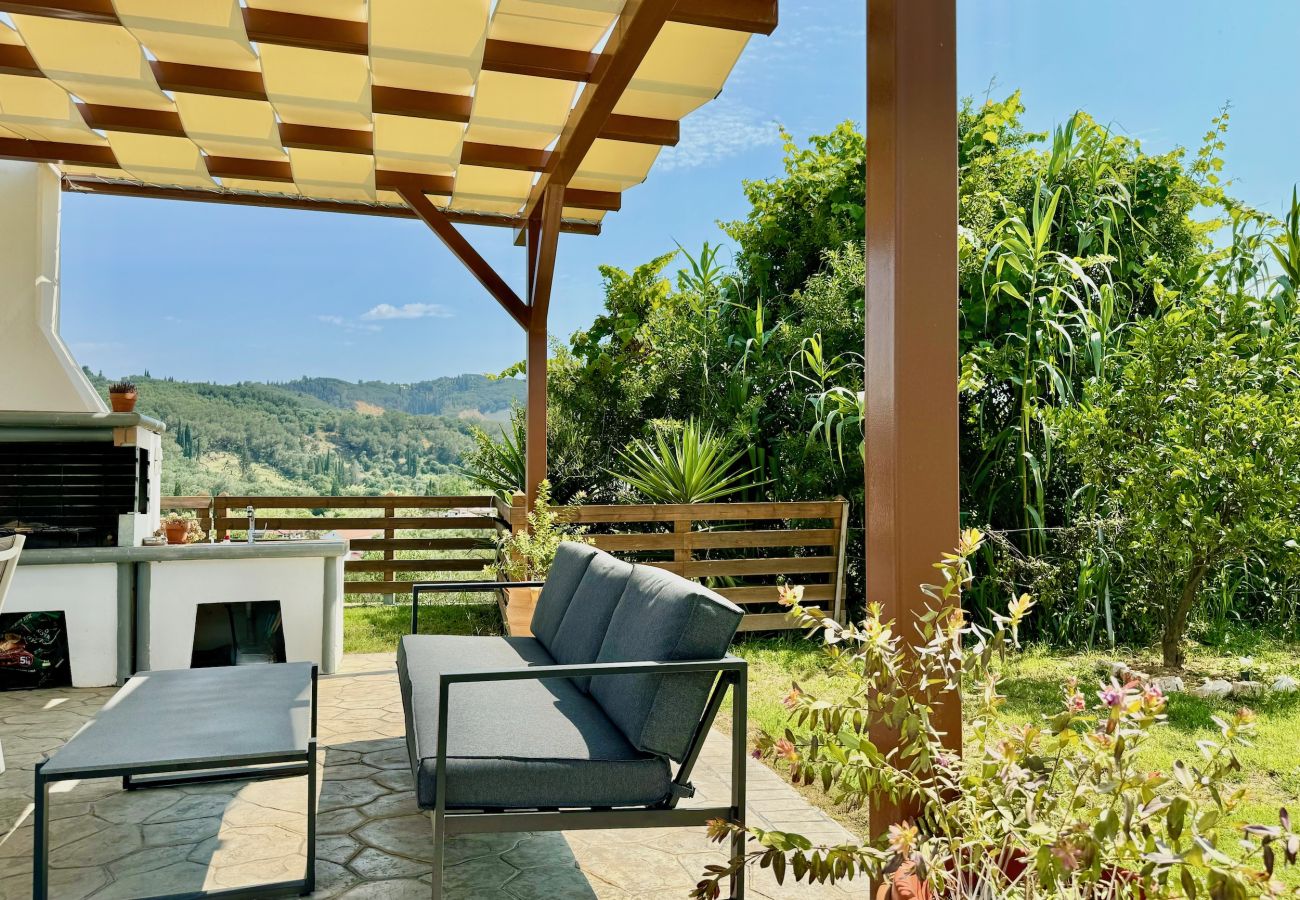 Villa in Arillas - Luxury Villa Makris with private heatable pool