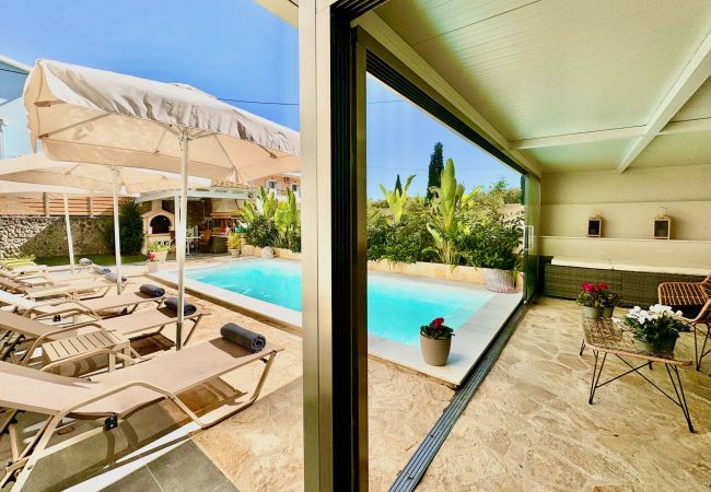 Villa in Corfu Town - Miranda Corfu City Villa with private pool Villa in Corfu Town - Miranda Corfu City Villa with private pool