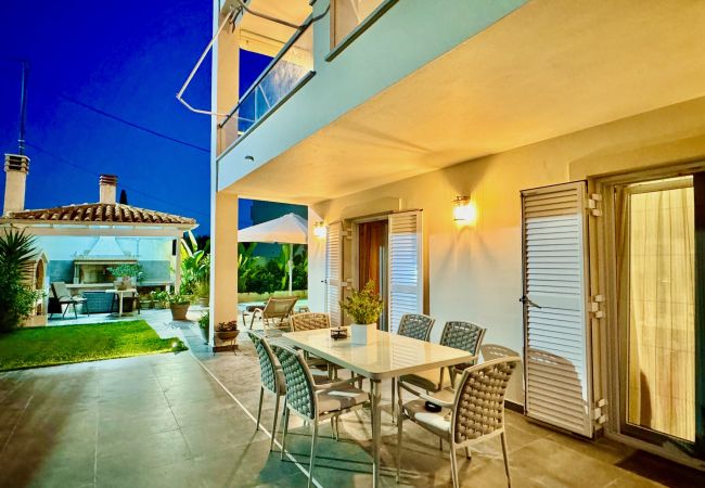 Villa in Corfu Town - Miranda Corfu City Villa with private pool Villa in Corfu Town - Miranda Corfu City Villa with private pool