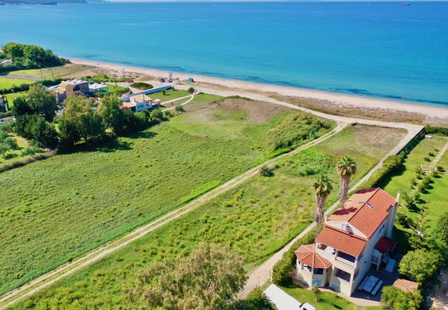 Villa in Acharavi - Beachfront Villa JustRelax with private pool Villa in Acharavi - Beachfront Villa JustRelax with private pool