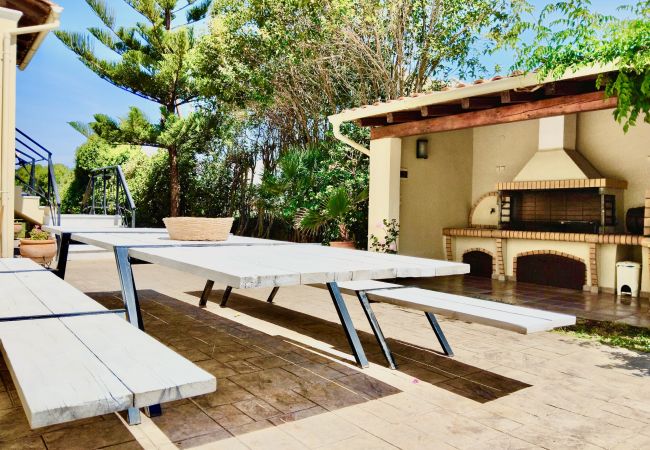 Villa in Acharavi - Beachfront Villa JustRelax with private pool Villa in Acharavi - Beachfront Villa JustRelax with private pool