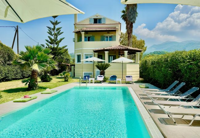 Villa in Acharavi - Beachfront Villa JustRelax with private pool Villa in Acharavi - Beachfront Villa JustRelax with private pool