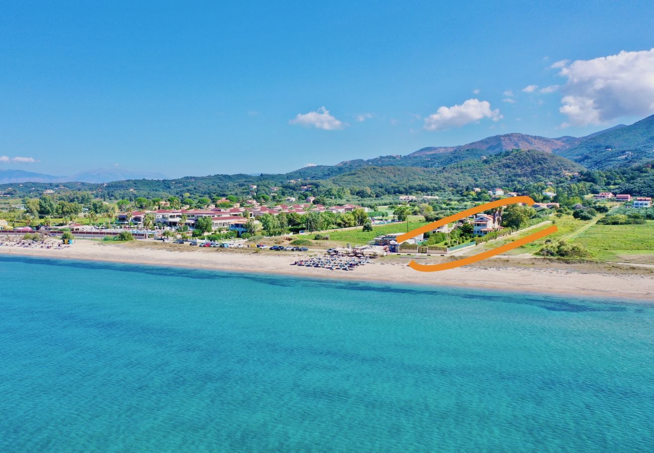 Villa in Acharavi - Beachfront Villa JustRelax with private pool