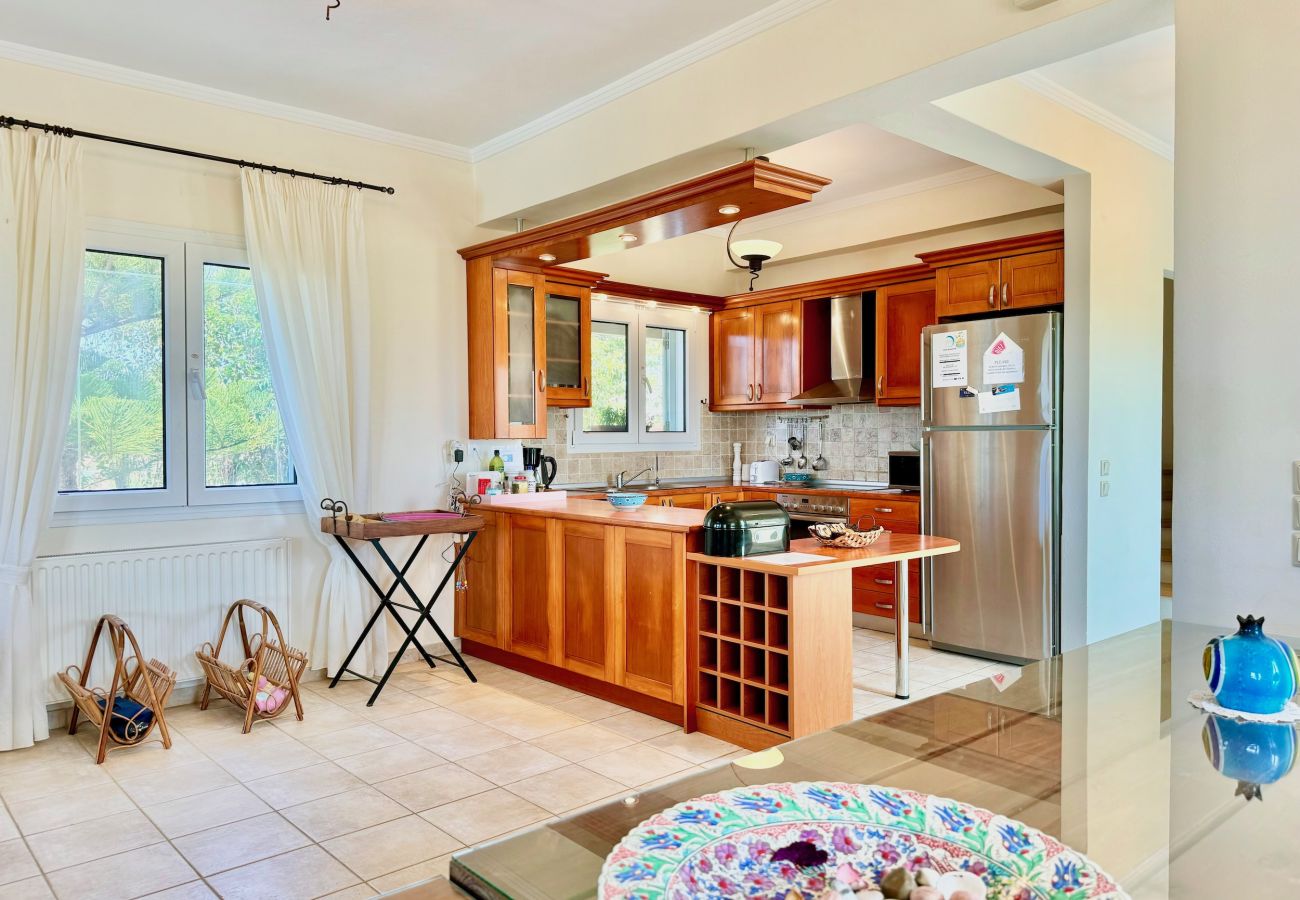Villa in Acharavi - Beachfront Villa JustRelax with private pool