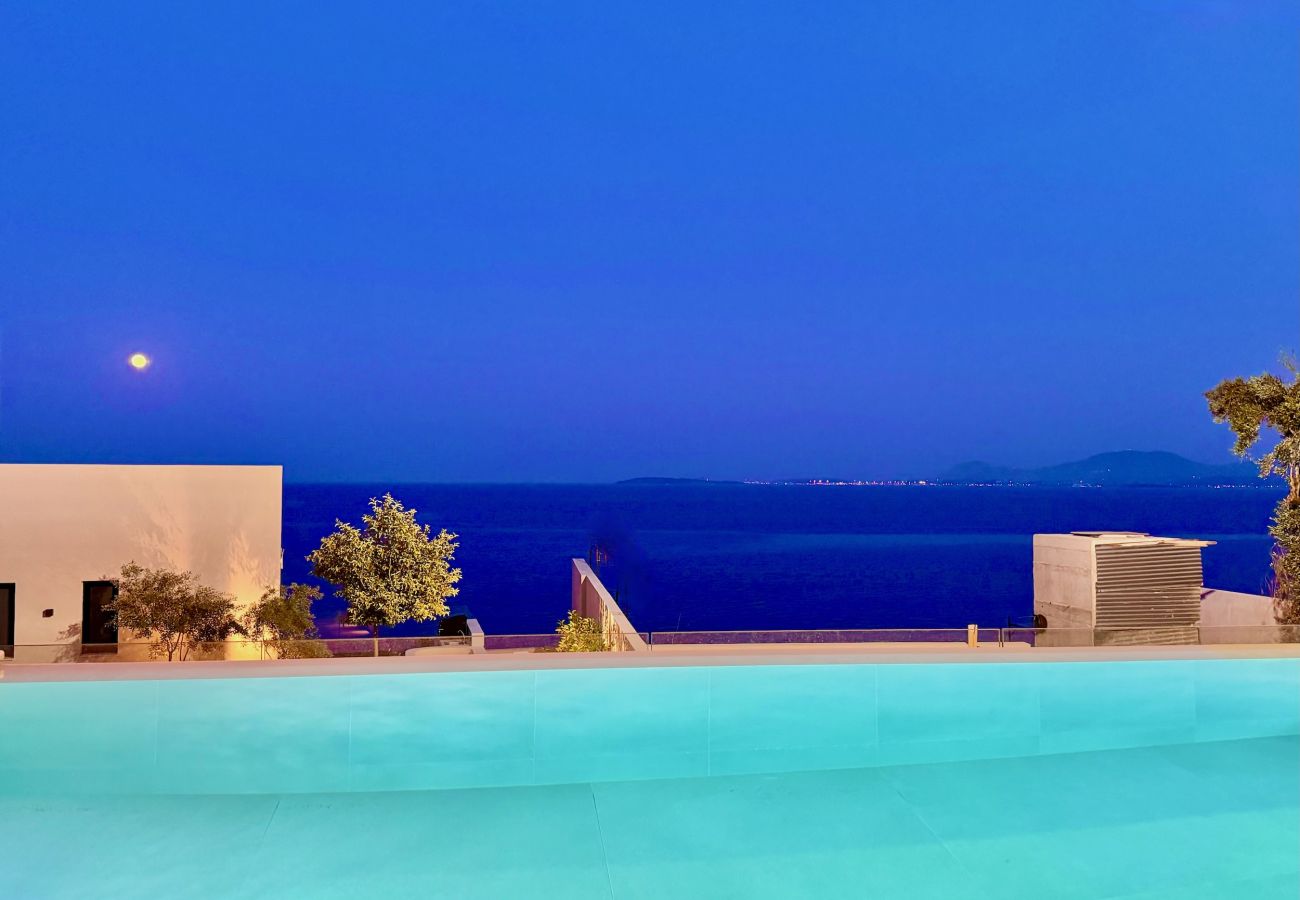 Villa in Barbati - Beach Villa Smile with private pool