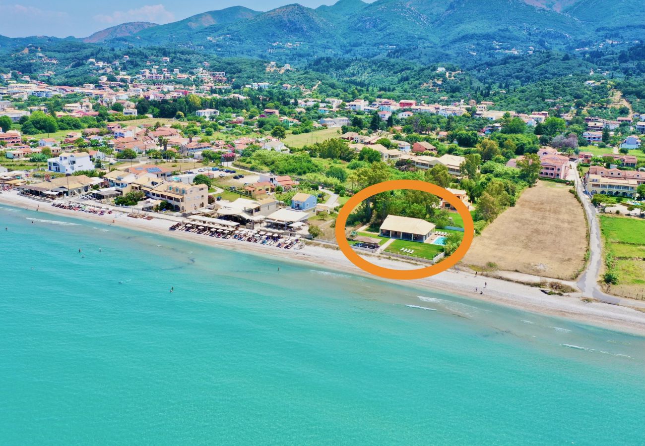 Villa in Acharavi - Beachfront Villa Calypso with private pool