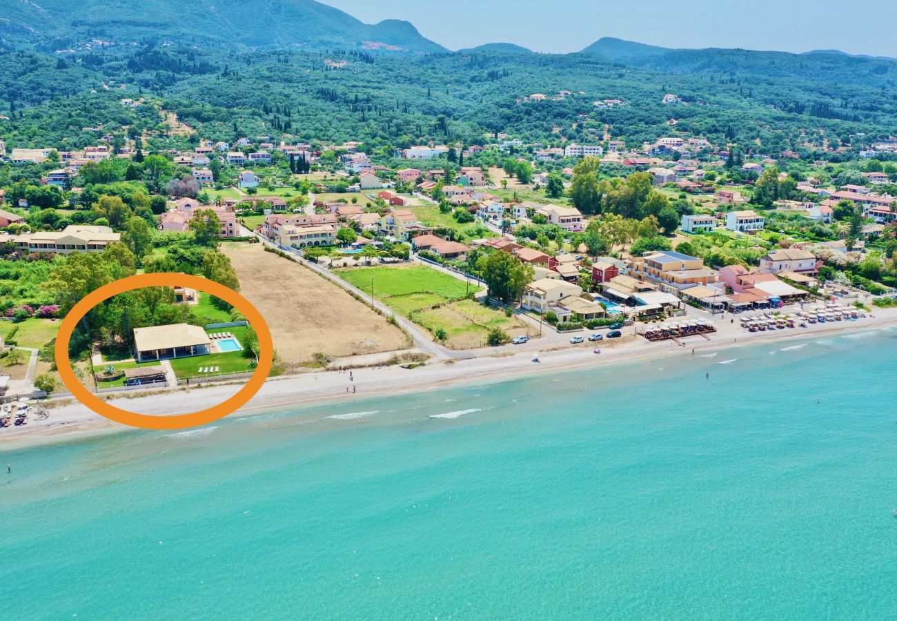 Villa in Acharavi - Beachfront Villa Calypso with private pool