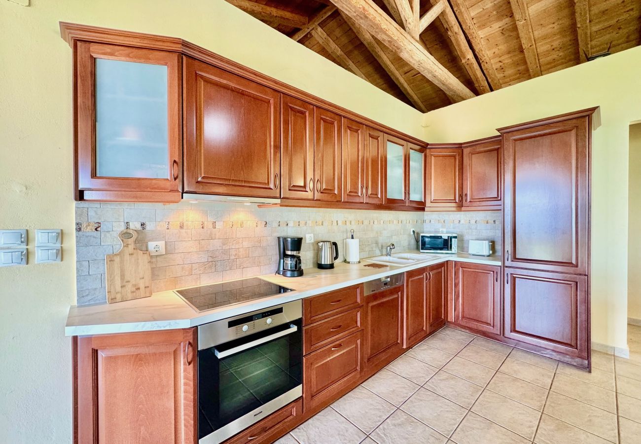Villa in Acharavi - Beachfront Villa Calypso with private pool