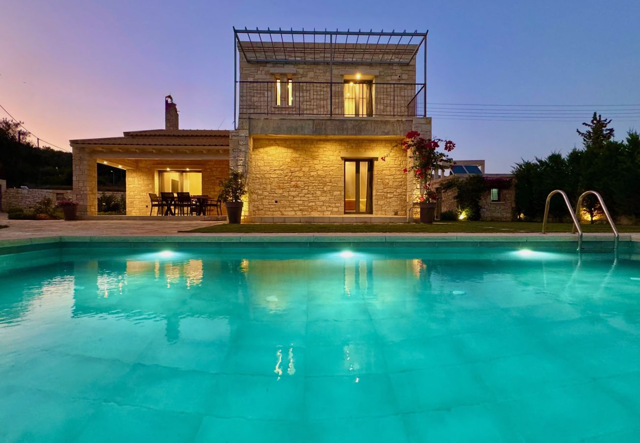 Villa in Dassia - Luxury Villa Mateo with private pool