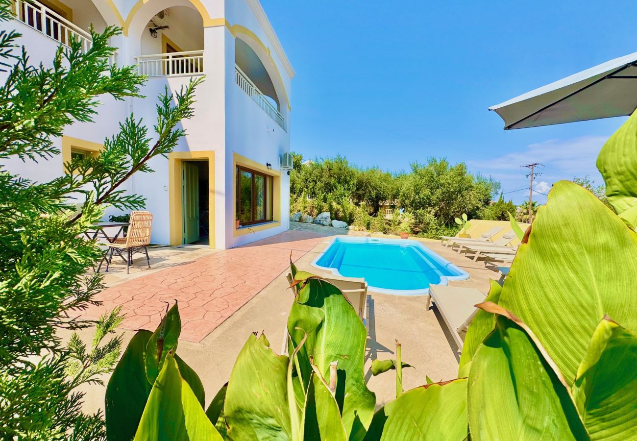 Villa in Afionas - Villa Anafoufou Afionas with private heatable pool