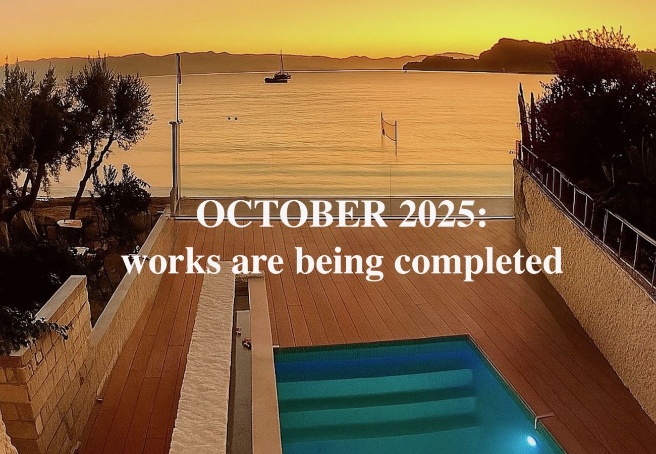 Villa in Sidari - Beachfront Villa Anatoli with private heated pool