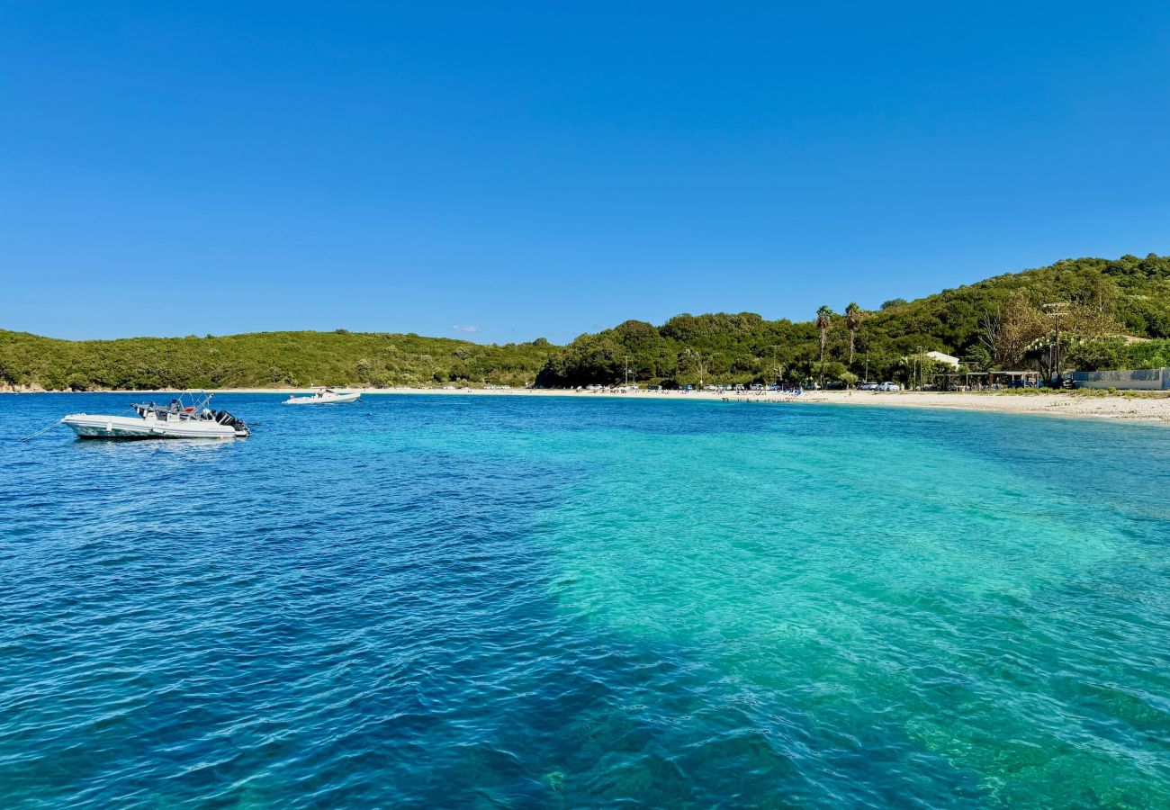 Villa in Kassiopi - Villa Folia with private heatable pool