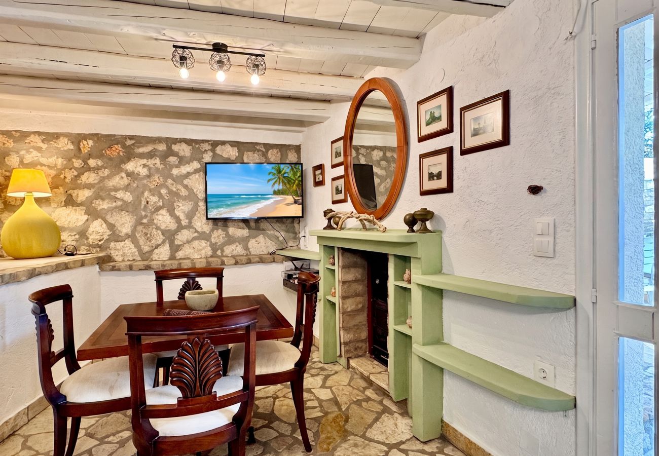 Villa in Kassiopi - Villa Sweet Nest with private heatable pool