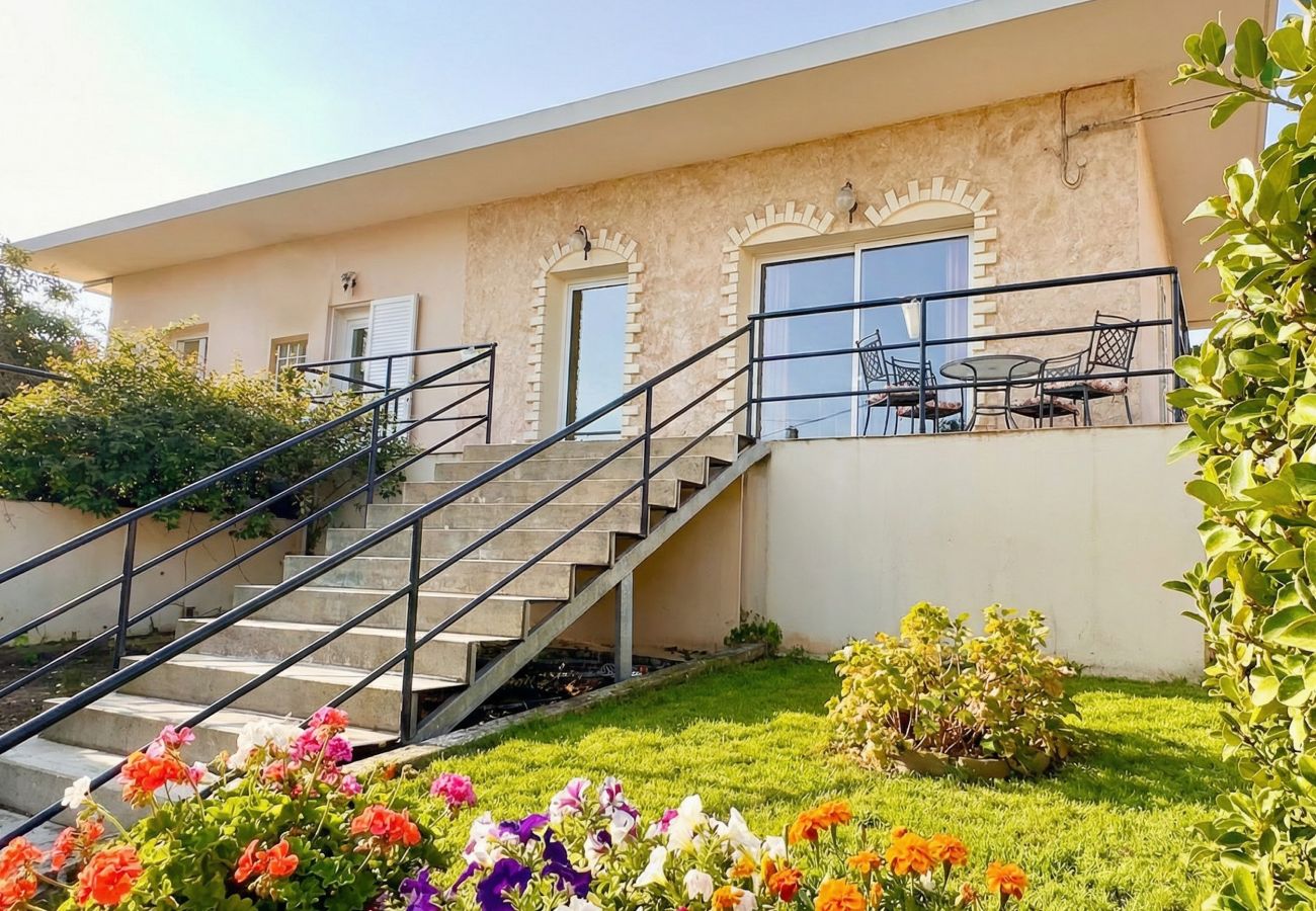 Villa in Dassia - Villa Verve Dassia with private pool