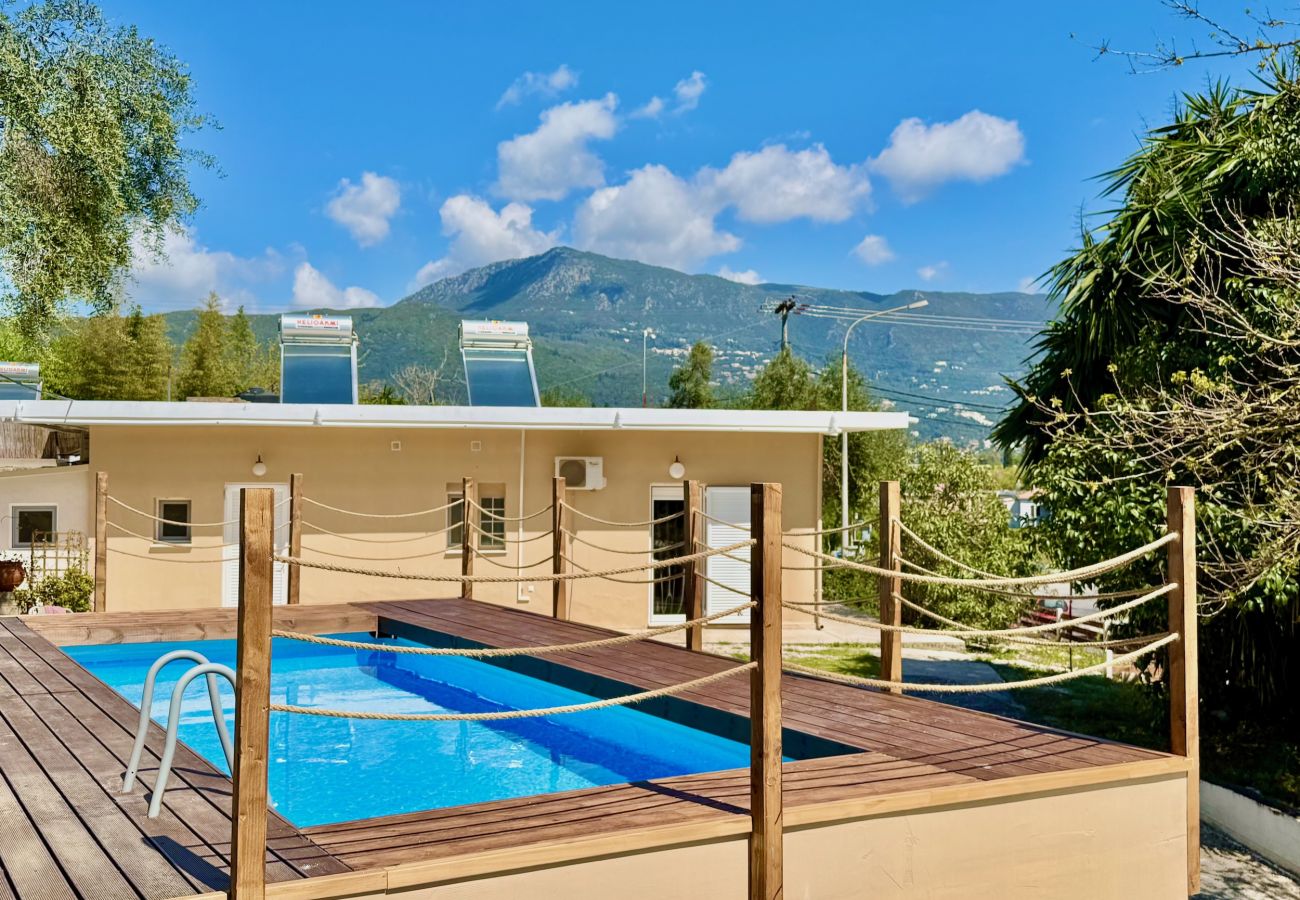 Villa in Dassia - Villa Verve Dassia with private pool