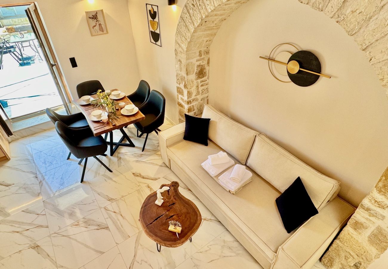 Apartment in Roda - Skouna 1 Luxury Suite