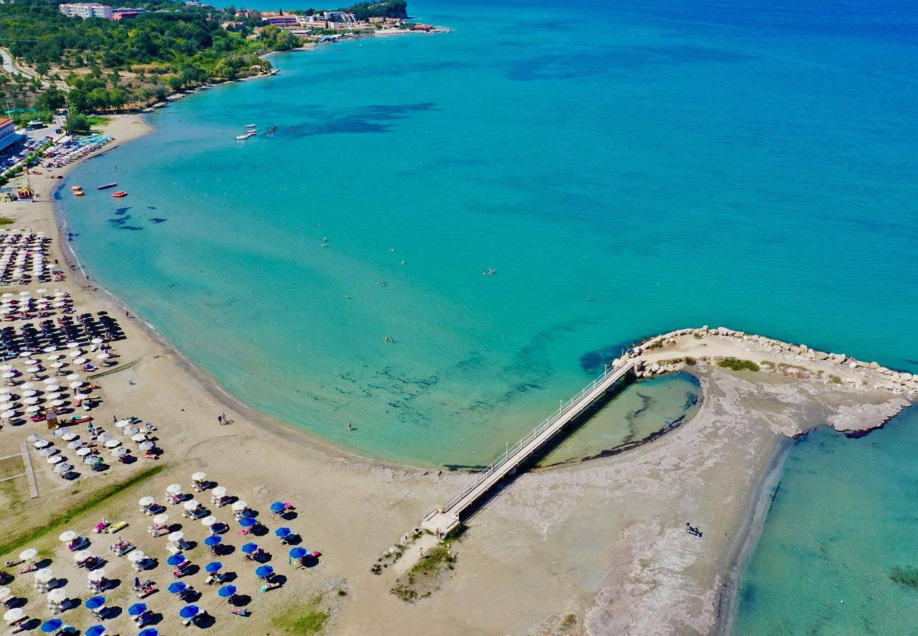 Apartment in Roda - Skouna 1 Luxury Suite