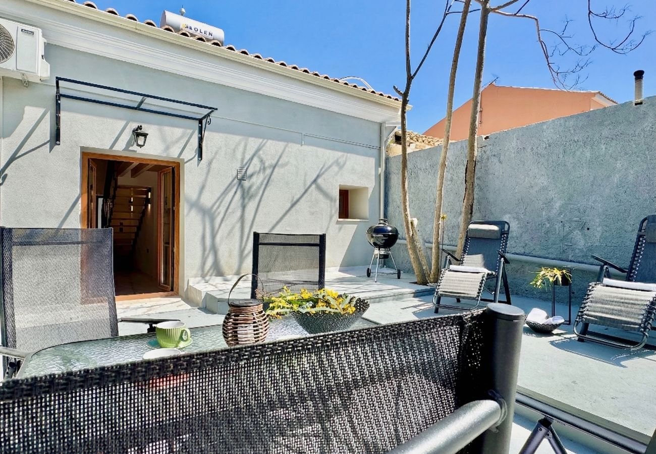 Apartment in Roda - Skouna 1 Luxury Suite